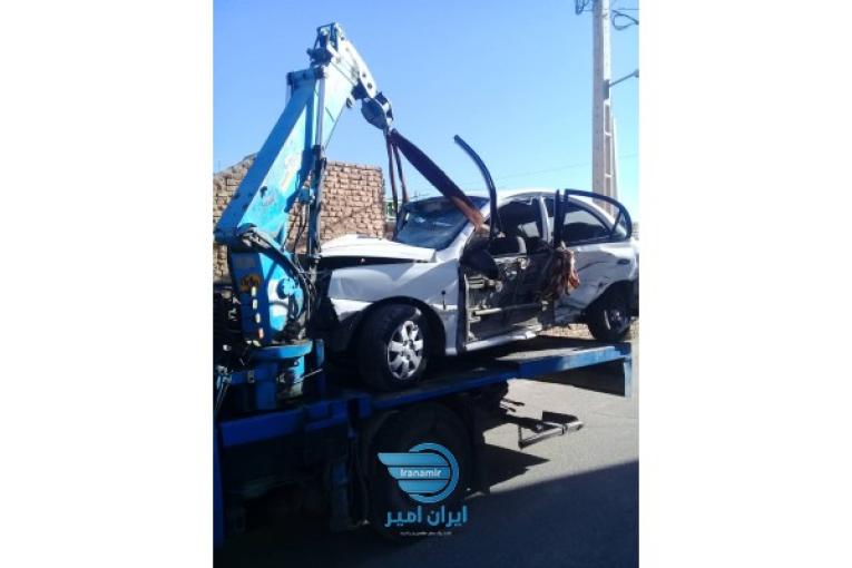 یدک کش امدادخودرو جرثقیل خودروبر آسمان کویر یزد