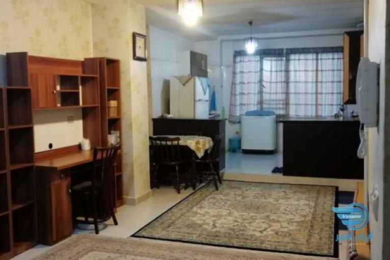 آپارتمان فول امکانات، 80متر، 2 خواب. 
