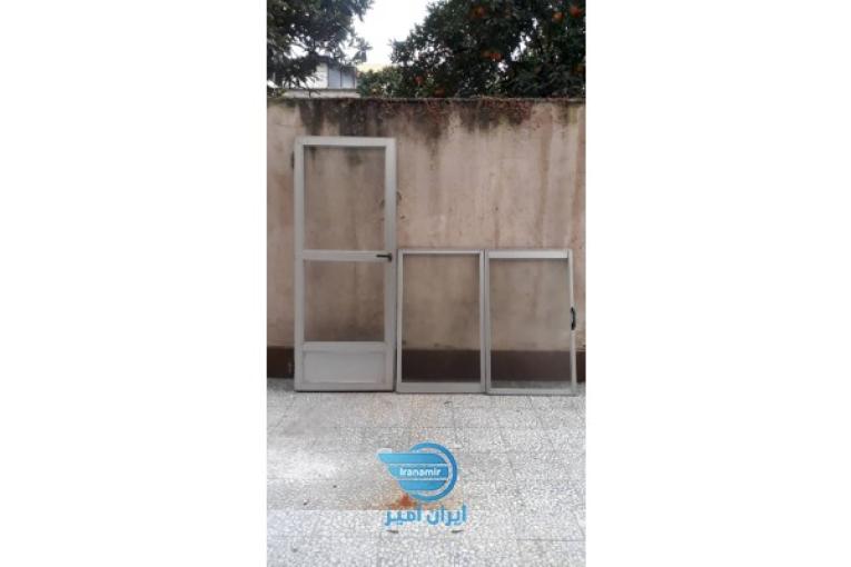 درب و پنجره الومینیومی