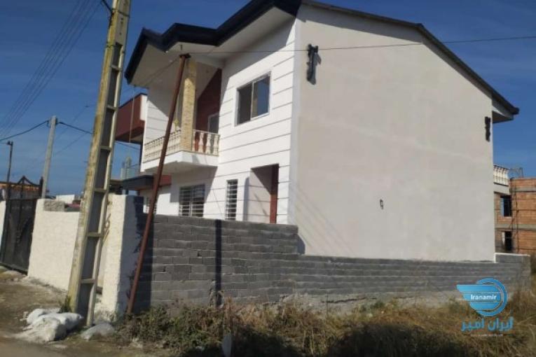 ویلای نوساز در هلستان