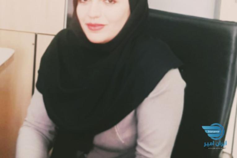 جذب ۱۰۰ نفر فروشنده و بازاریاب