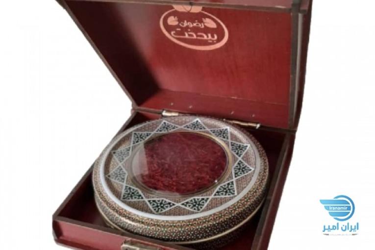 فروش عمده زعفران پخش کلی و جزئی انواع زعفران سوپر نگین اتویی پرسی سرگل پوشال دسته نرمه ریشه