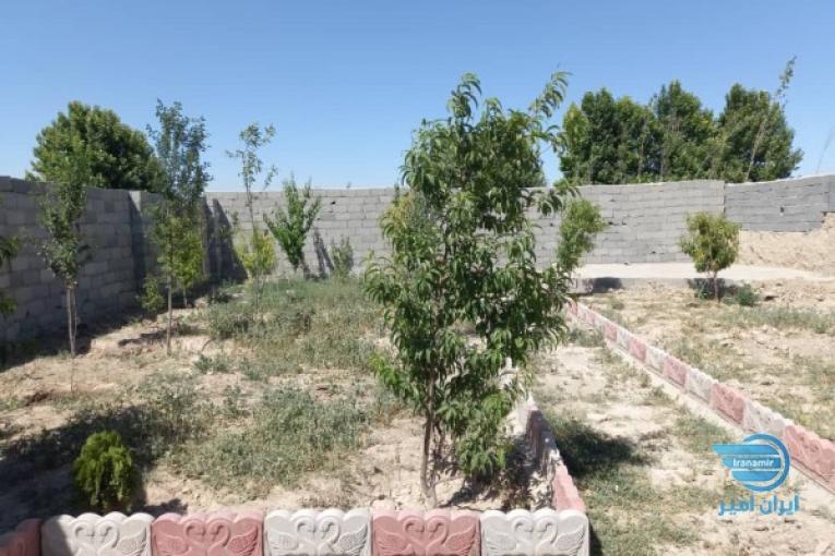 باغچه ۲۵۰ متری 