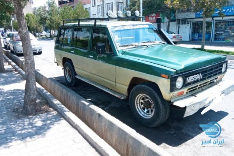 نیسان پاترول 1984