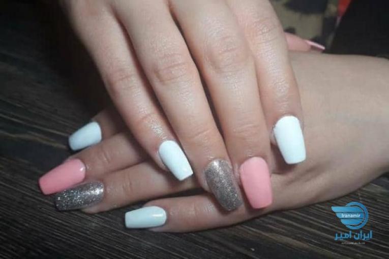 کاشت ناخن حرفه ای در گلبهار