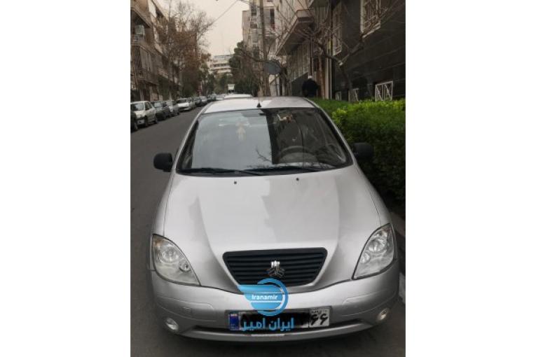 ماشین تیبا مدل ۹۳نقره ای بسیار تمیز