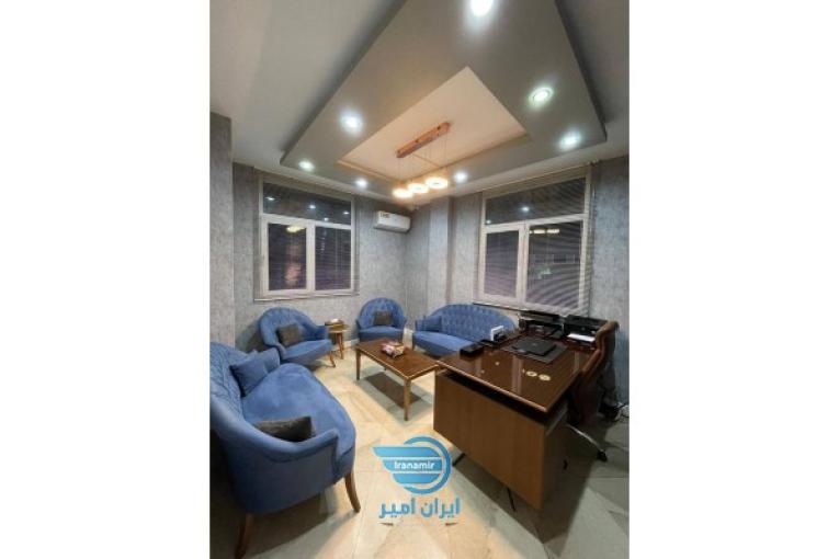 استخدام مشاور املاک فروشنده بازاریاب(۲نفر)