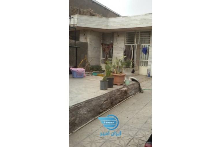 خانه کلنگی پارک مطهری کرمان