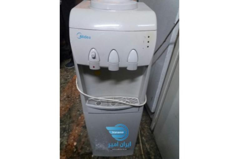 تعمیرات تخصصی آبسردکن در محل