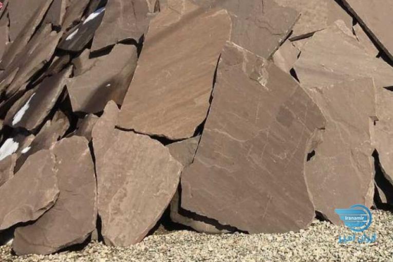 سنگ فروشی رحمانی سنگ لاشه سنگ مالون با قیمت مناسب رنگ های مختلف قرمز سبز طوسی