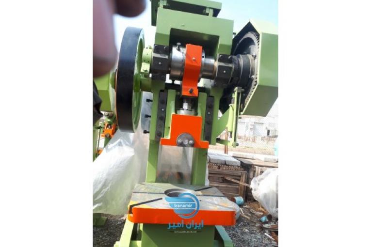 پرس ضربه ای نو وکار کرده