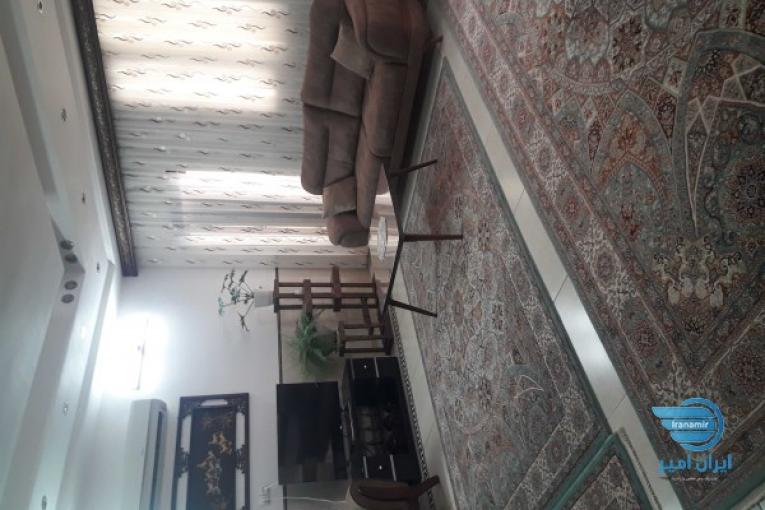 آپارتمان تک واحدی