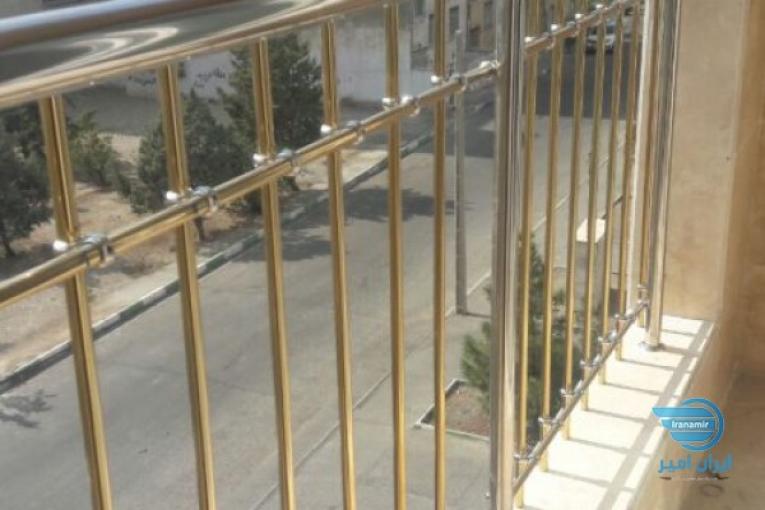 ساخت و نصب انواع نرده استیل،نرده راه پله،حفاظ پنجره،حفاظ بالکن،حفاظ بانکی