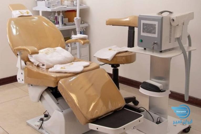 خدمات زیبایی از جمله فیشال، مزونیدلینگ، کربن تراپی، درمان ریزش و رویش مجدد مو