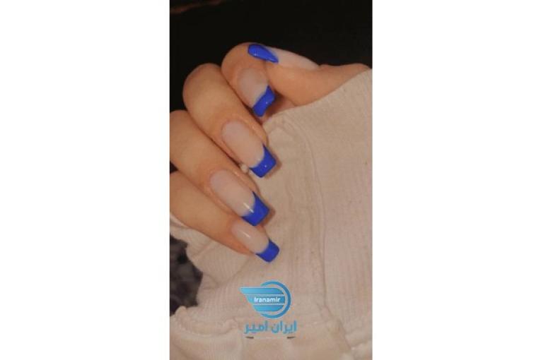 خدمات زیبایی کاشت ناخن