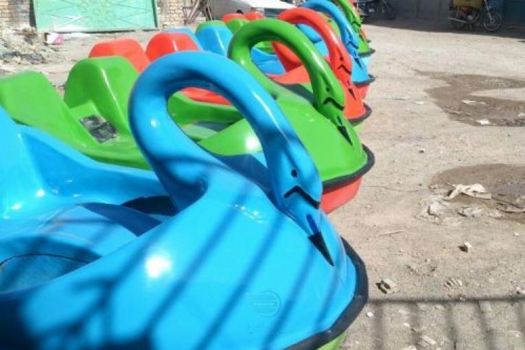 تولید انواع قایق های پدالی فایبرگلاس