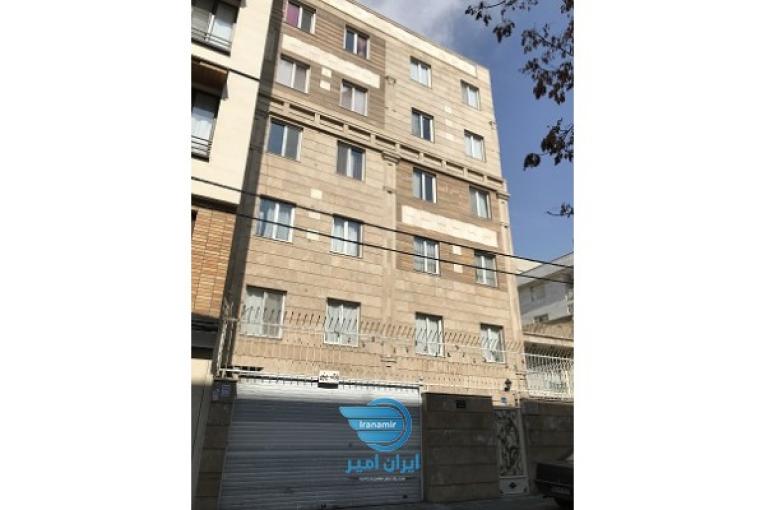 **فروش خانه خوش نقشه ، 50 متری واقع در نارمک**