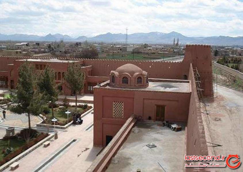 ارگ گوگد