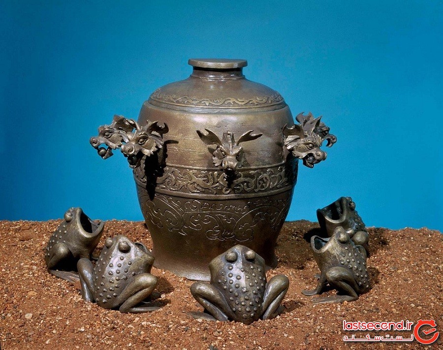 زلزله‌ سنج مربوط به دوره چین باستان که برای محققان معاصر به یک معما تبدیل شده است