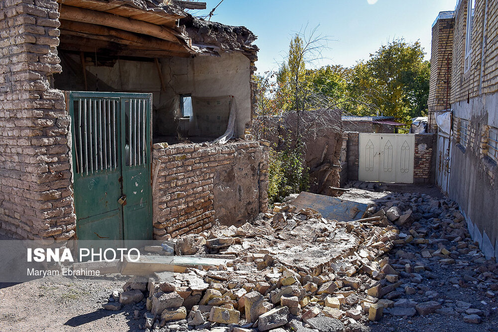 ۲۰۰ اتاقک اسکان موقت در روستاهای زلزله زده سراب ساخته می‌شود