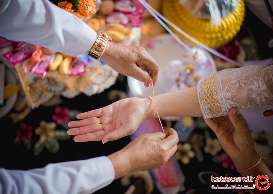 برگزاری مراسم چند هزار ساله‌ باکی یا آرزوی خوشبختی در لائوس!