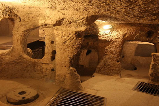 دفاع در ۱۸ متری عمق زمین
