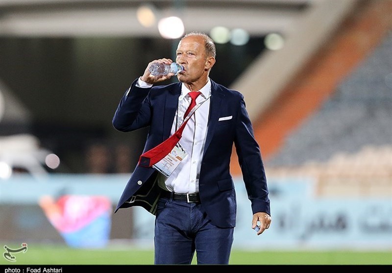 اعلام زمان نشست خبری سرمربیان پرسپولیس و ذوب‌آهن