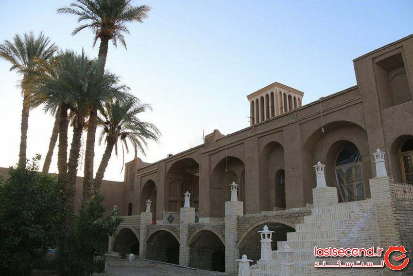باغ تیتو بافق