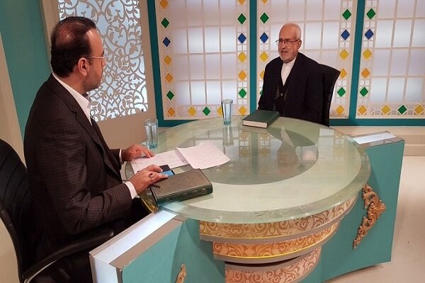 بهرام‌پور: باید لحن مناسبت تری برای تفسیر قرآن اتخاذ می‌کردم