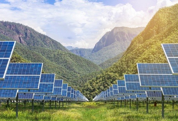 راه اندازی کارخانه تولید پنلهای خورشیدی با بیشترین ظرفیت