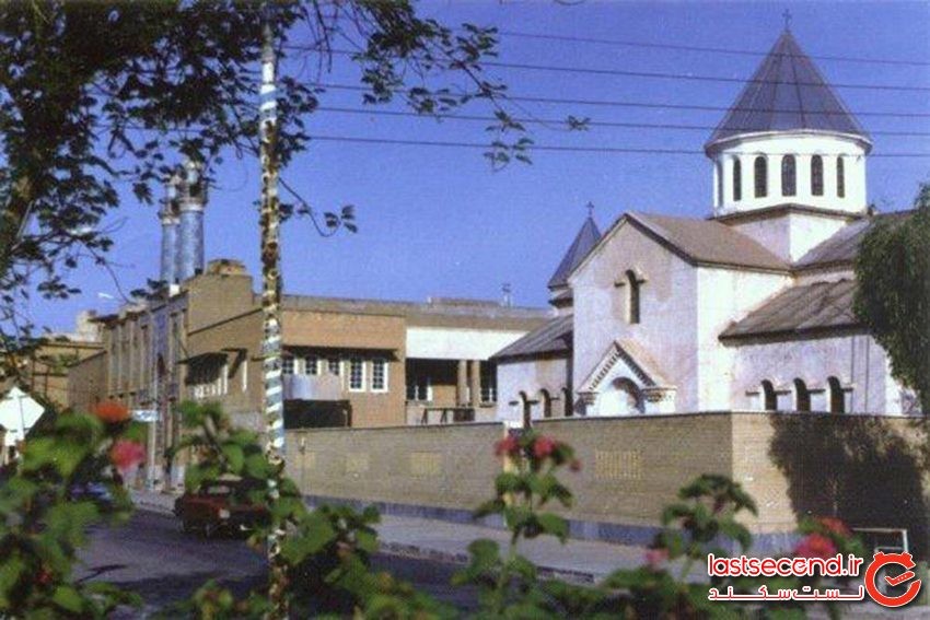 سورت گاراپت، تنها کلیسای آبادان