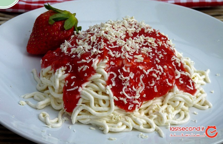 بستنی اسپاگتی و پنیر