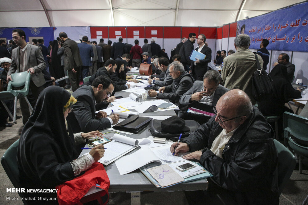 نگاهی به ثبت نام های انتخاباتی در فارس