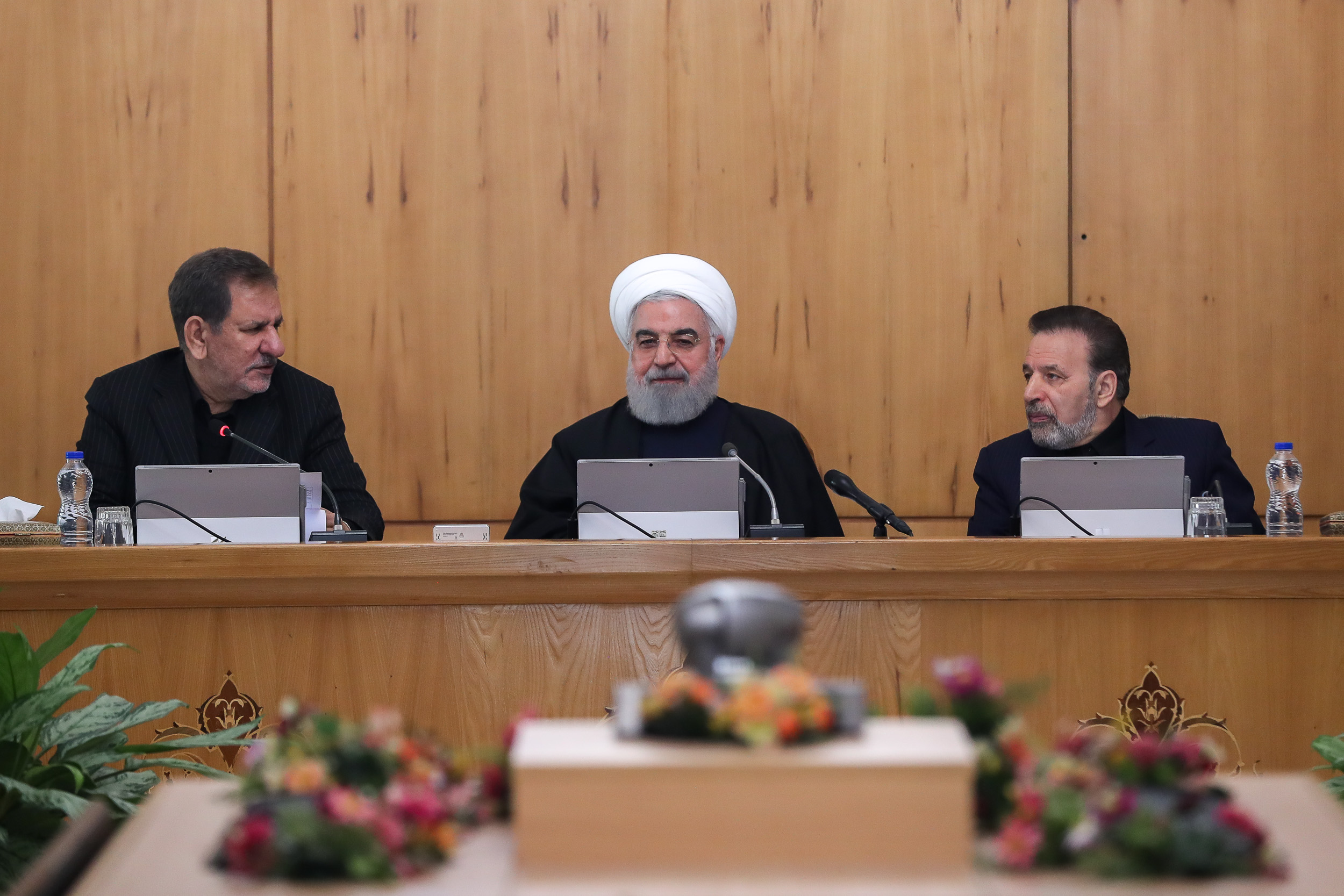 آیین‌نامه قانون حمایت از توسعه صنایع پایین دستی نفت خام و میعانات گازی با استفاده از سرمایه‌گذاری مردمی/ اصلاح آیین نامه اجرایی مربوط به معافیت مالیاتی تجدید ارزیابی دارایی‌ها
