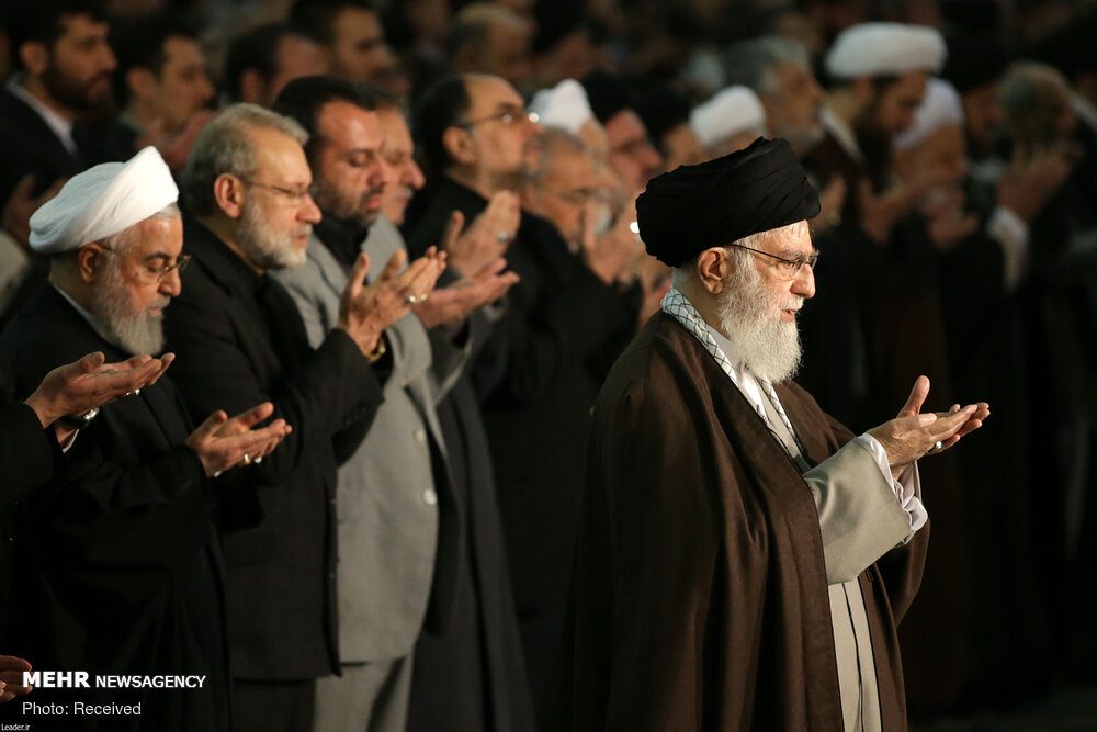 اقامه نماز جمعه تهران به امامت حضرت آیت‌الله خامنه‌ای