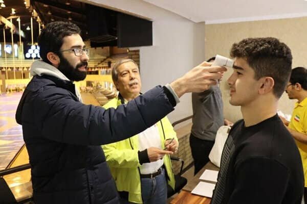 با شیوع ویروس کرونا؛ کنترل تب شهروندان انجام می شود