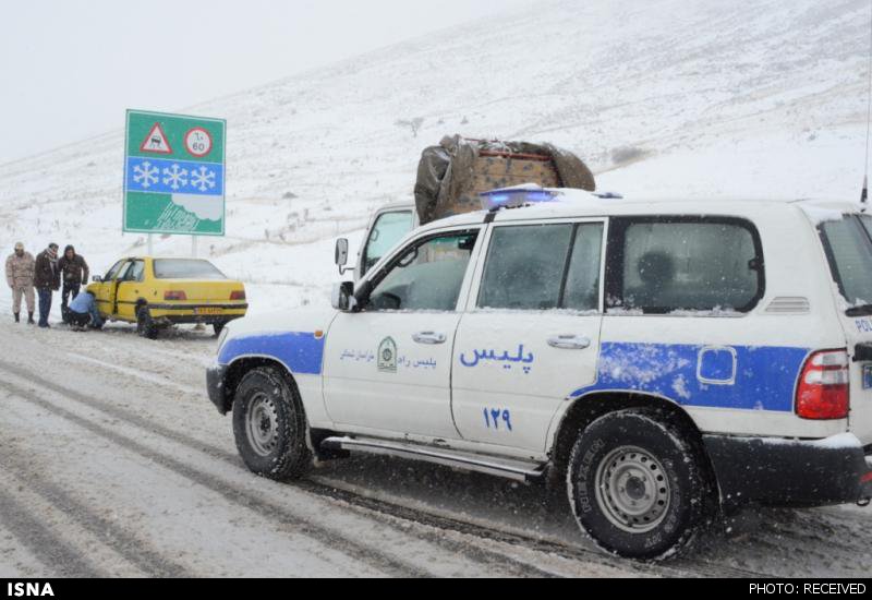 برف و باران در اکثر محورهای مواصلاتی کشور