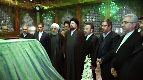 تجدید میثاق رئیس جمهور و اعضای هیأت دولت با آرمان‌های امام راحل و شهیدان