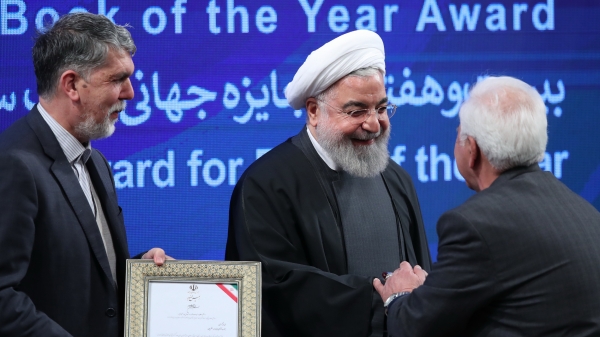 تقدیر دکتر روحانی از برگزیدگان جایزه کتاب سال