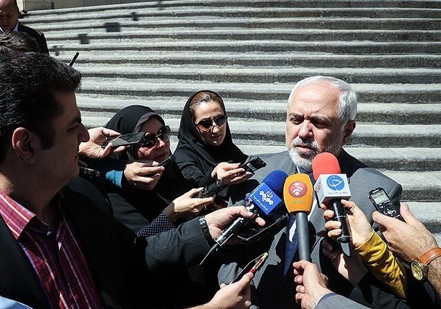 دیدارم با سناتورهای آمریکا جدید نیست