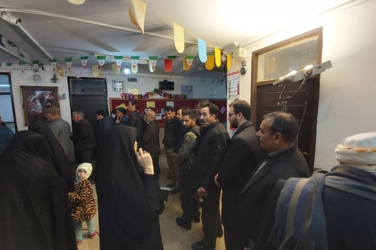 مشارکت مردم استان ایلام در انتخابات ۶۱ درصد بوده است