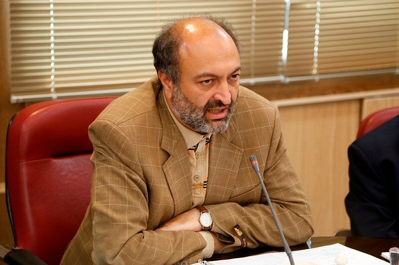 پسماندهای صنعتی در یک مکان جدید دفن می‌شوند
