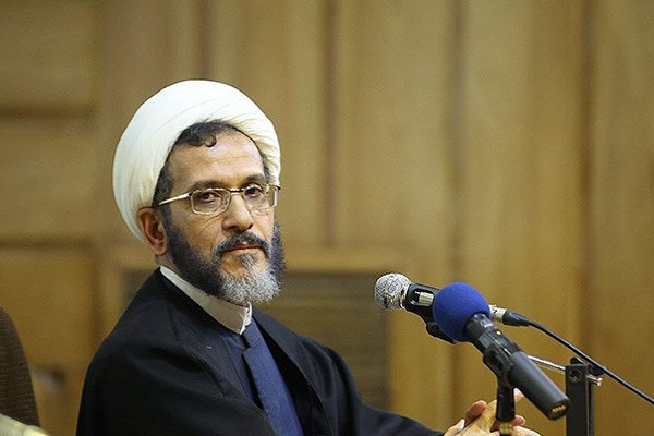 چالش انتقادی با عضو کمیسیون فرهنگی مجلس؛چرا «مخاطب تئاتر» نیستید؟