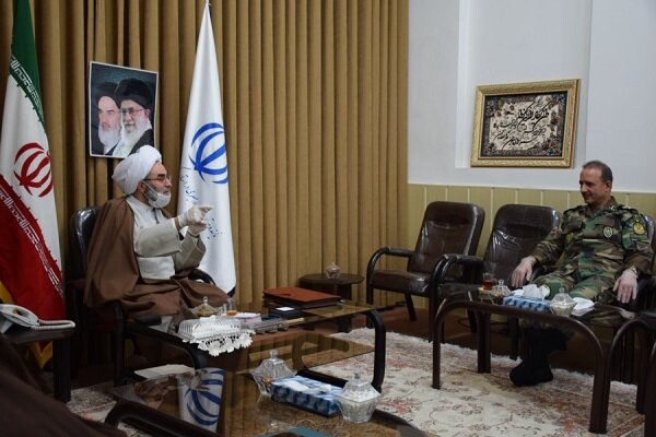 «آیت الله فلاحتی» از تلاش های ارتش در استان گیلان قدردانی کرد «آیت الله فلاحتی» از تلاش های ارتش در استان گیلان قدردانی کرد