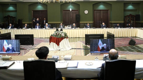 ابعاد مختلف ویروس کرونا و تاثیرات آن بر حوزه های گوناگون بررسی شد / قدردانی هیات دولت از مجاهدت های کادر پزشکی و پرستاری کشور در مقابله با ویروس کرونا / تصویب آیین‌نامه نحوه تعیین از کارافتادگی کلی جانبازان و آزادگان / ارجاع اختلافات طرح های عمرانی دستگاه های اجرایی با پیمانکاران و مشاوران به شورای‌عالی فنی سازمان برنامه و بودجه کشور