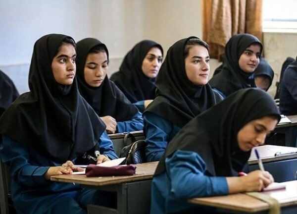 اخراج معلم آستارایی صحت ندارد