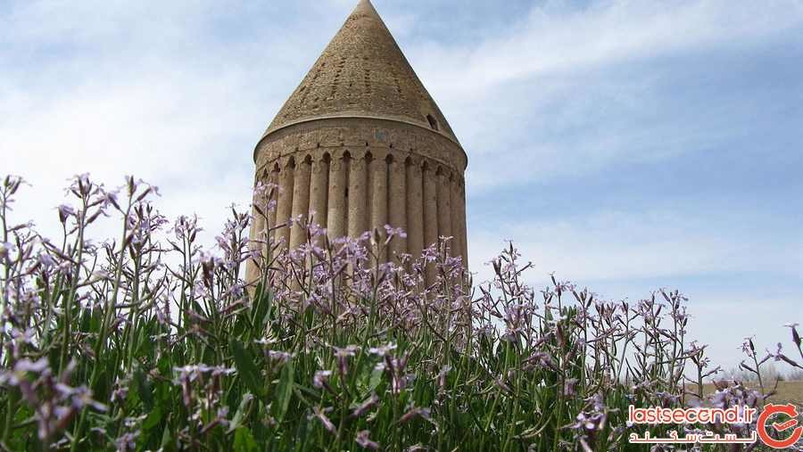 برج میل اردکان