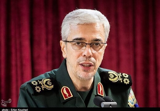تاکید سردار باقری بر پژوهشهای بنیادین در حوزه تهدیدات بیولوژیکی تاکید سردار باقری بر پژوهشهای بنیادین در حوزه تهدیدات بیولوژیکی
