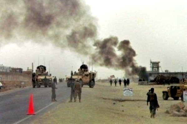 حمله راکتی به پایگاه بگرام افغانستان/ داعش مسؤلیت را بر عهده گرفت