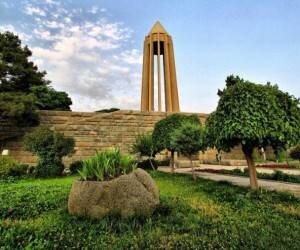 شهردار همدان: اتوبوس و ون های درون شهری حق فعالیت در همدان را ندارند